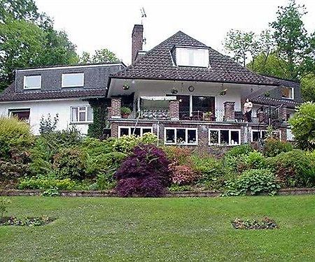 Linchens Bed And Breakfast Felbridge Eksteriør billede